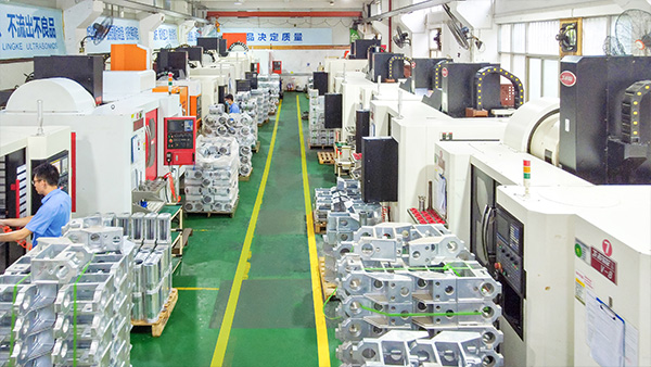 蘇州超聲波塑料焊接機：醫(yī)療器械制造的精密利器(圖1)